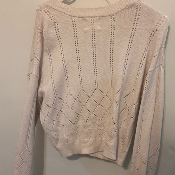 Willow & Wind Floral Embroidered Cardigan - Picture 4 of 5